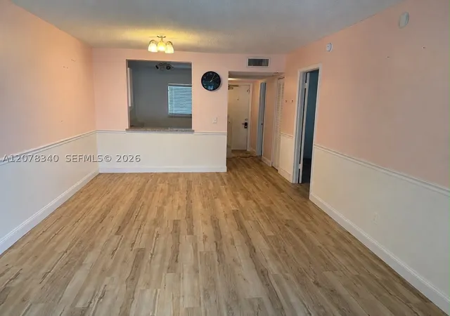 Photo 2 of Sale Pending at 9420 Poinciana Pl #206, Davie, FL 33324 | MLS# A12078340 | Listing updated on 2026-09-01