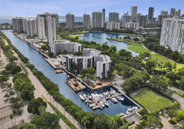 Photo 4 of Condo for sale at 3401 N Country Club Dr #EI403, Aventura, FL 33180 | MLS# A12074712 | Listing updated on 2026-08-28