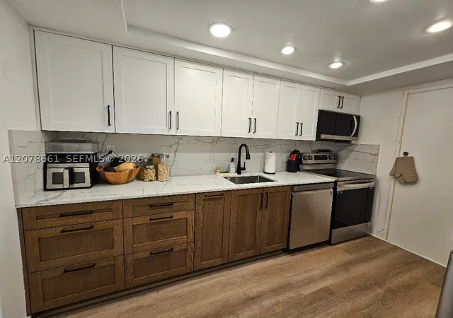 Photo 1 of Condo for sale at 18061 Biscayne Blvd #1602, Aventura, FL 33160 | MLS# A12078661 | Listing updated on 2026-08-27