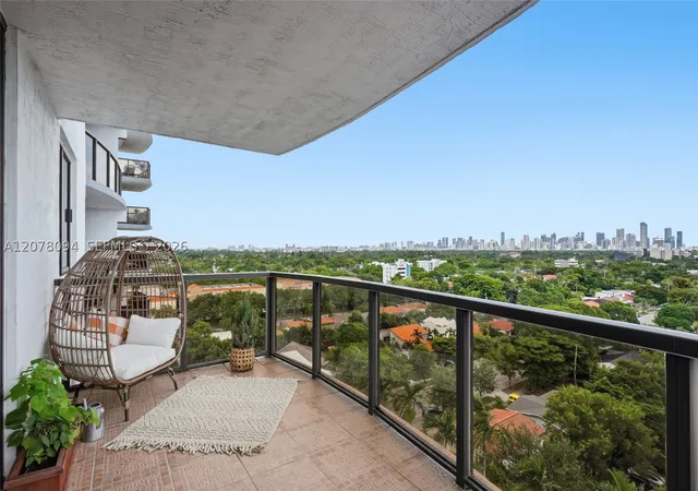 Listing Photo 2 - Condo for sale in The Luxor Residences located at 2301 Sw 27Th Ave, Miami, FL 33145 - Unit #1001