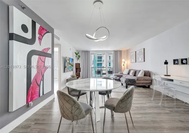 Listing Photo 4 - Condo for sale in building located at 9195 Collins Ave, Miami, FL 33154 - Unit #1109