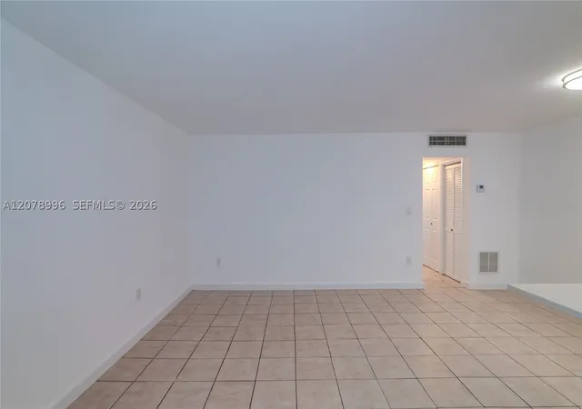 Listing Photo 3 - Condo for sale in building located at 921 Jefferson Ave, Miami, FL 33139 - Unit #3C
