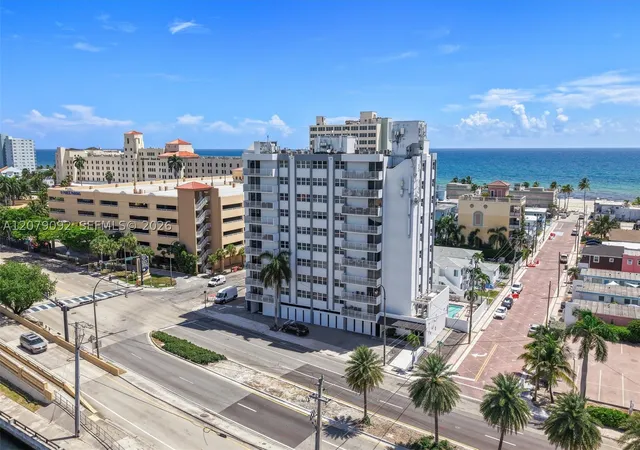 Photo 3 of Condo for sale at 211 S Ocean Dr #302, Hollywood, FL 33019 | MLS# A12079092 | Listing updated on 2026-09-04