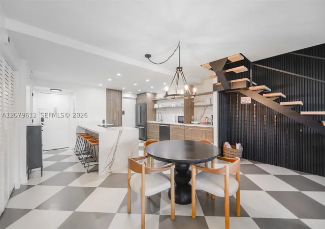 Listing Photo 2 - Condo for sale in building located at 17800 Atlantic Blvd, Sunny Isles Beach, FL 33160 - Unit #PH14