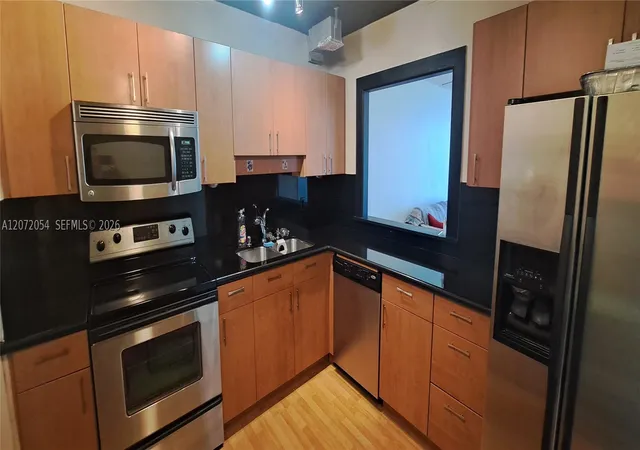 Photo 2 of Condo for sale at 427 Golden Isles Dr #5H, Hallandale Beach, FL 33009 | MLS# A12072054 | Listing updated on 2026-08-30