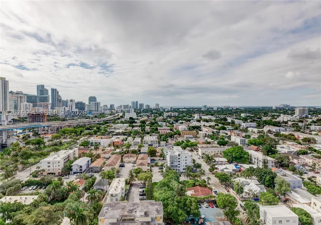 Photo 1 of Condo for sale at 10 Sw S River Dr #PHII08, Miami, FL 33130 | MLS# A12076654 | Listing updated on 2026-09-13