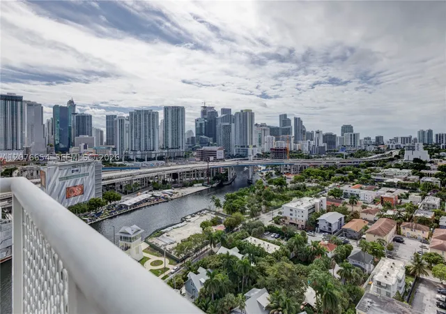 Photo 2 of Condo for sale at 10 Sw S River Dr #PHII08, Miami, FL 33130 | MLS# A12076654 | Listing updated on 2026-09-13