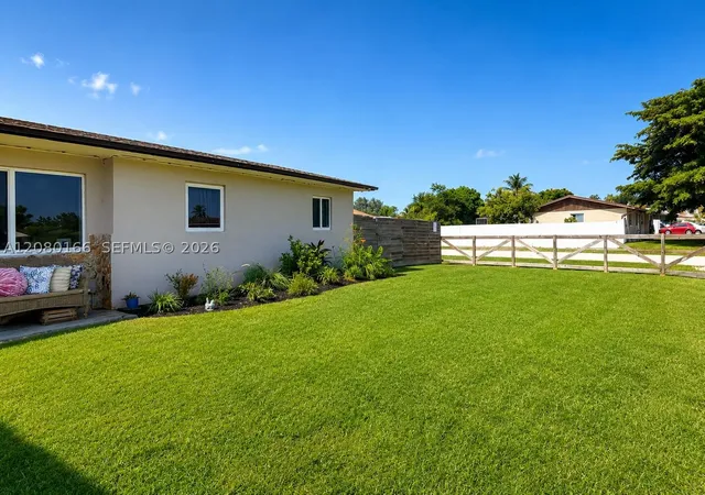 Photo 3 of Single family home for sale at 1211 NW 18th Street, Homestead, FL 33030 | MLS# A12080166 | Listing updated on 2026-09-08