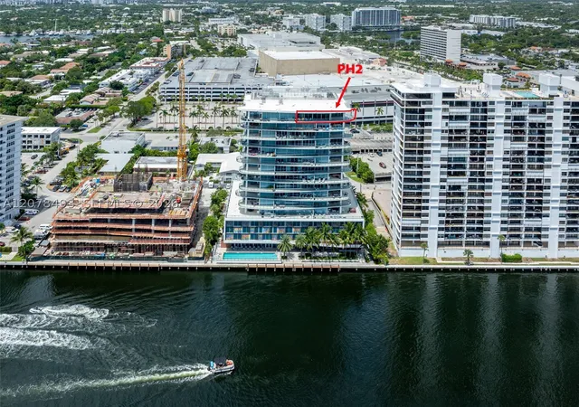 Photo 3 of Condo for sale at 920 Intracoastal Dr #PH2, Fort Lauderdale, FL 33304 | MLS# A12078493 | Listing updated on 2026-09-03