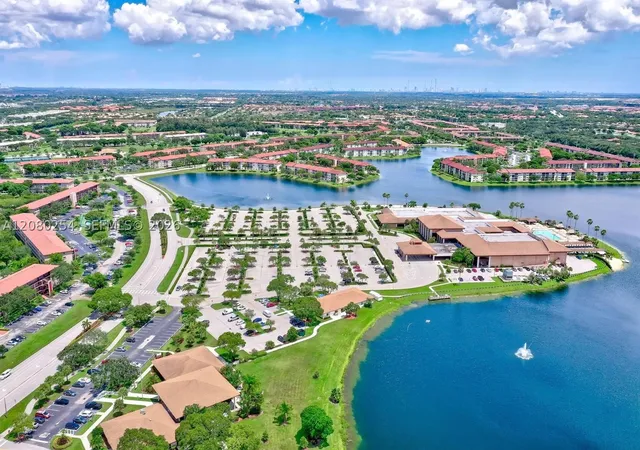 Photo 4 of Condo for sale at 13105 SW 16th Court #204L, Pembroke Pines, FL 33027 | MLS# A12080254 | Listing updated on 2026-09-09