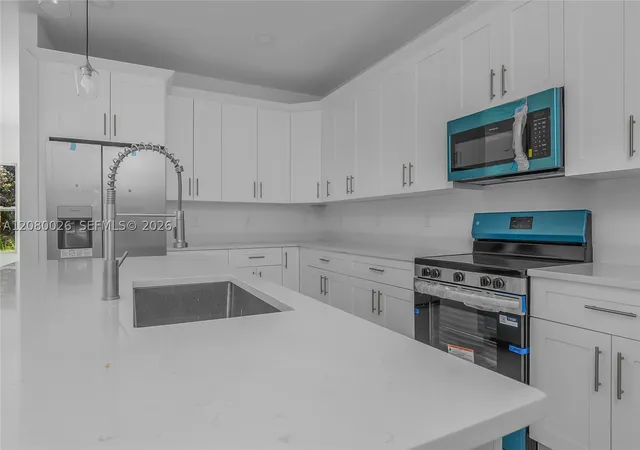 Photo 2 of Single family home for sale at 2454 Chipley Ave, North Port, FL 34286 | MLS# A12080026 | Listing updated on 2026-08-31