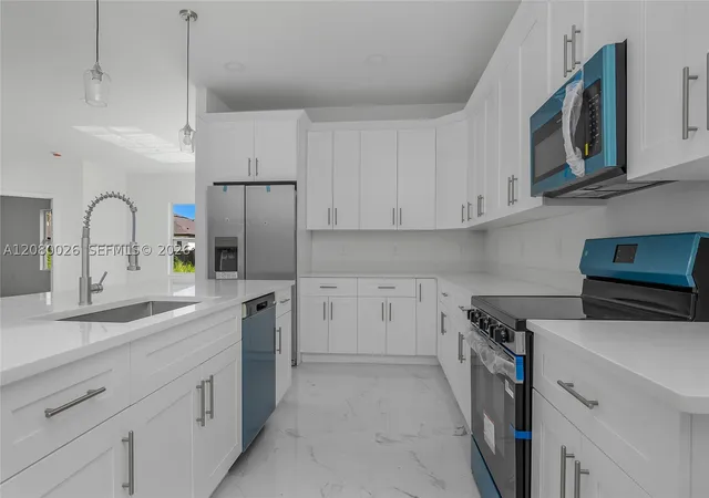 Photo 3 of Single family home for sale at 2454 Chipley Ave, North Port, FL 34286 | MLS# A12080026 | Listing updated on 2026-08-31