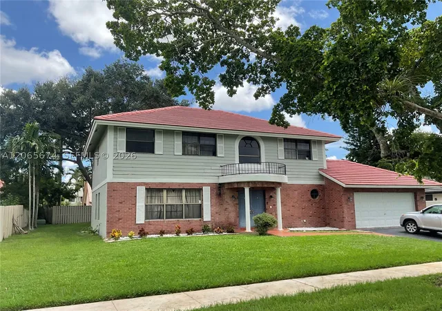 Photo 3 of Single family home for sale at 760 Blue Ridge Way, Davie, FL 33325 | MLS# A12065674 | Listing updated on 2026-08-31