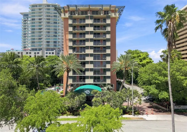 Photo 2 of Condo for sale at 2951 S Bayshore Dr #305, Miami, FL 33133 | MLS# A12080235 | Listing updated on 2026-08-31