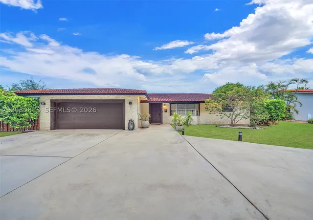 Photo 2 of Sale Pending at 10305 Nw 42nd Drive, Coral Springs, FL 33065 | MLS# A12080313 | Listing updated on 2026-09-12