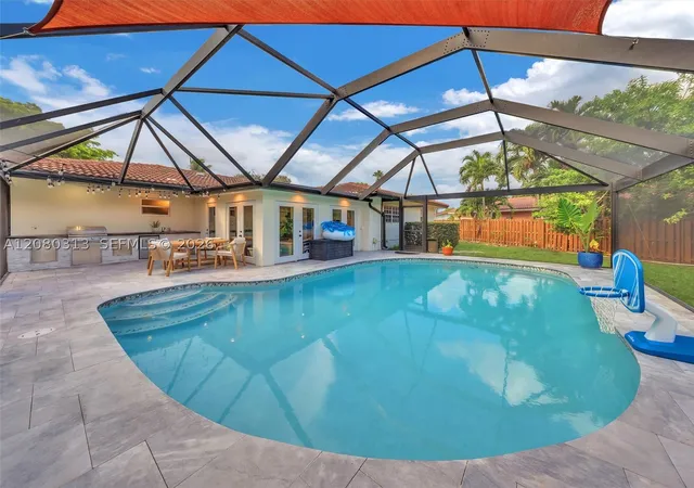 Photo 3 of Sale Pending at 10305 Nw 42nd Drive, Coral Springs, FL 33065 | MLS# A12080313 | Listing updated on 2026-09-12