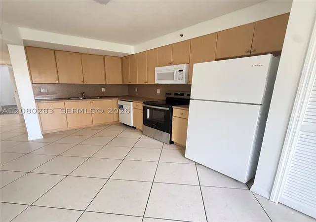 Photo 1 of Sale Pending at 22931 Sw 88th Place #105, Cutler Bay, FL 33190 | MLS# A12080283 | Listing updated on 2026-09-18