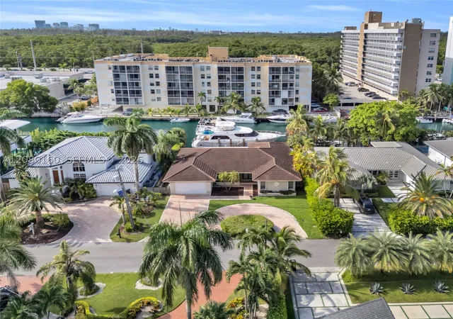 Photo 3 of Single family home for sale at 2930 NE 164th Street, North Miami Beach, FL 33160 | MLS# A12080160 | Listing updated on 2026-08-31