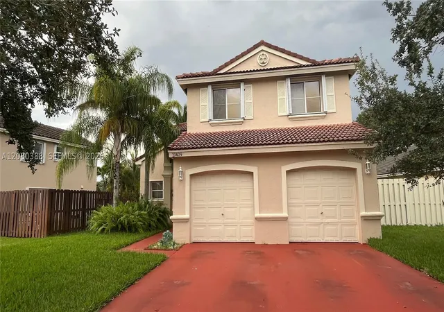 Photo 4 of Single family home for sale at 19409 NW 24th Place, Pembroke Pines, FL 33029 | MLS# A12080388 | Listing updated on 2026-08-31