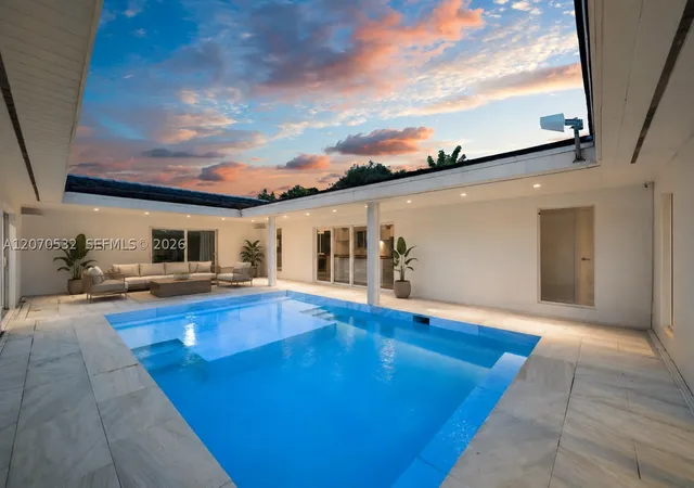 Photo 1 of Single family home for sale at 4001 Monserrate St, Coral Gables, FL 33146 | MLS# A12070532 | Listing updated on 2026-09-13