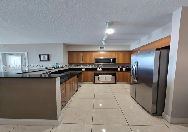 Photo 2 of Condo for sale at 325 S Biscayne Blvd #3115, Miami, FL 33131 | MLS# A12077679 | Listing updated on 2026-08-31