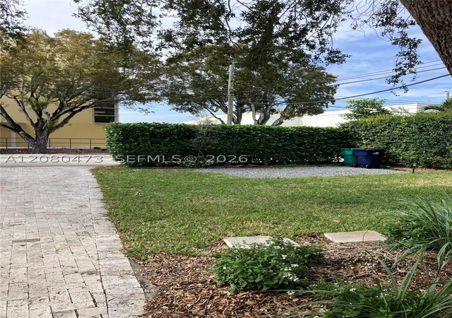 Photo 3 of Single family home for sale at 5495 Sw 68th Avenue, Miami, FL 33155 | MLS# A12080473 | Listing updated on 2026-09-04