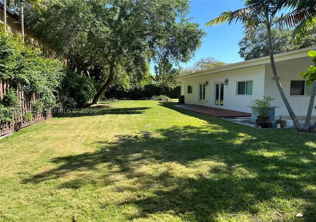 Photo 3 of Single family home for sale at 5495 SW 68th Avenue, Miami, FL 33155 | MLS# A12080473 | Listing updated on 2026-09-04