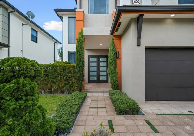 Photo 3 of Sale Pending at 15742 Nw 88th Avenue, Miami Lakes, FL 33018 | MLS# A12080389 | Listing updated on 2026-09-15