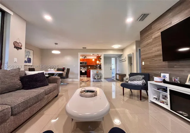 Listing Photo 1 - Condo for sale in building located at 4511 S Carambola Cir, Coconut Creek, FL 33066 - Unit #27300