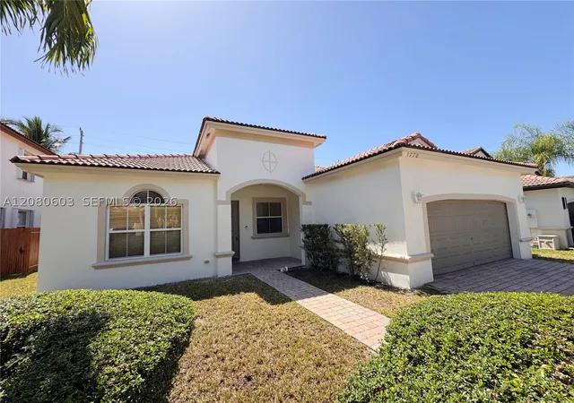 Photo 2 of Single family home for sale at 1770 Se 18th Terrace, Homestead, FL 33035 | MLS# A12080603 | Listing updated on 2026-08-31
