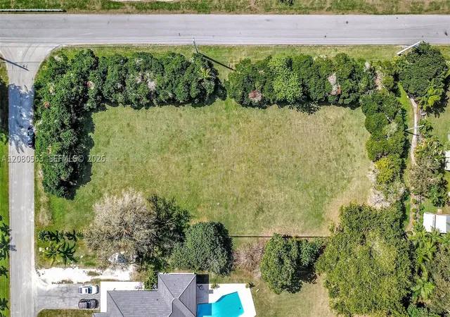 Photo 1 of Land for sale at 28 Sw Street, Davie, FL 33330 | MLS# A12080563 | Listing updated on 2026-09-03