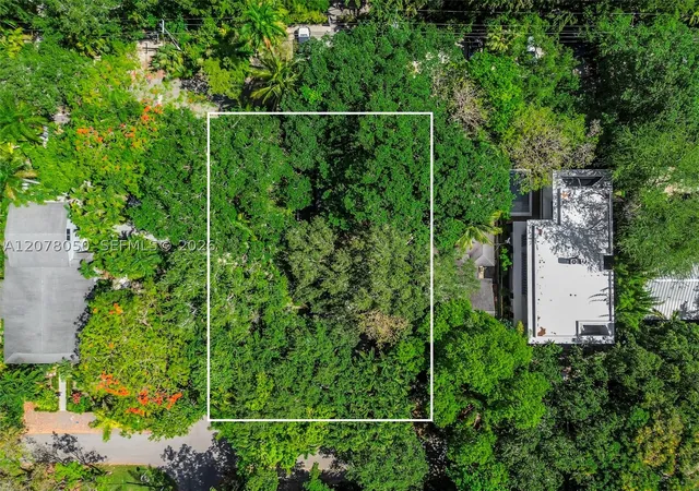 Land for sale at 3595 Avocado Ave, Miami, FL 33133 | MLS# A12078050