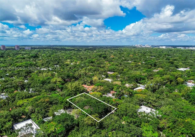 Photo 4 of Land for sale at 3595 Avocado Ave, Miami, FL 33133 | MLS# A12078050 | Listing updated on 2026-08-31