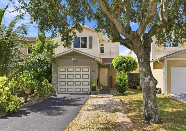 Photo 4 of Sale Pending at 5506 NW 22nd Street, Lauderhill, FL 33313 | MLS# A12080611 | Listing updated on 2026-09-04