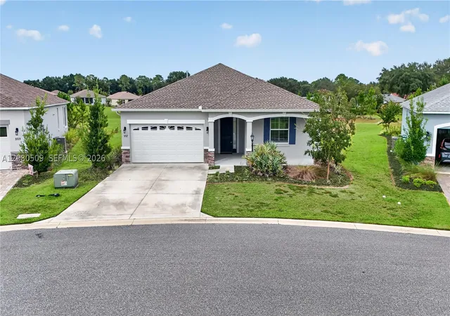 Photo 2 of Single family home for sale at 9737 Southwest 100th Ave Rd, Ocala, FL 34481 | MLS# A12080509 | Listing updated on 2026-09-04