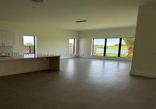 Photo 3 of Single family home for sale at 8540 Nw 160th Terrace, Miami Lakes, FL 33016 | MLS# A12080700 | Listing updated on 2026-09-01