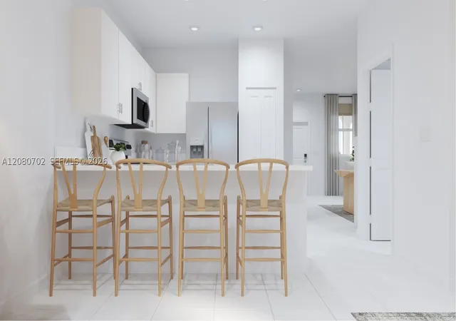 Photo 2 of Townhouse for sale at 2579 Se 29 Drive, Homestead, FL 33035 | MLS# A12080702 | Listing updated on 2026-09-10
