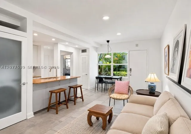 Photo 3 of Condo for sale at 910 Bay Dr #15, Miami Beach, FL 33141 | MLS# A12077539 | Listing updated on 2026-09-10