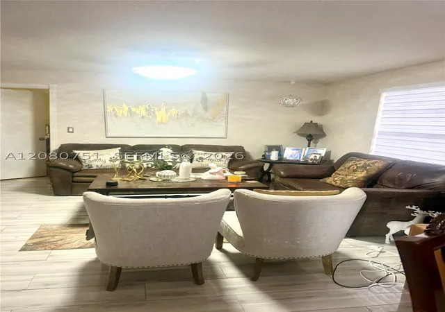 Photo 4 of Single family home for sale at 3851 SW 59th Terrace, Davie, FL 33314 | MLS# A12080751 | Listing updated on 2026-09-14