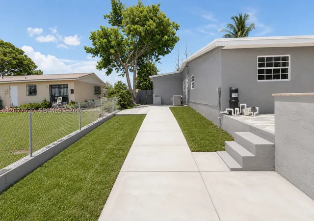 Photo 4 of Single family home for sale at 14494 SW 299th Terrace, Homestead, FL 33033 | MLS# A12077520 | Listing updated on 2026-09-10