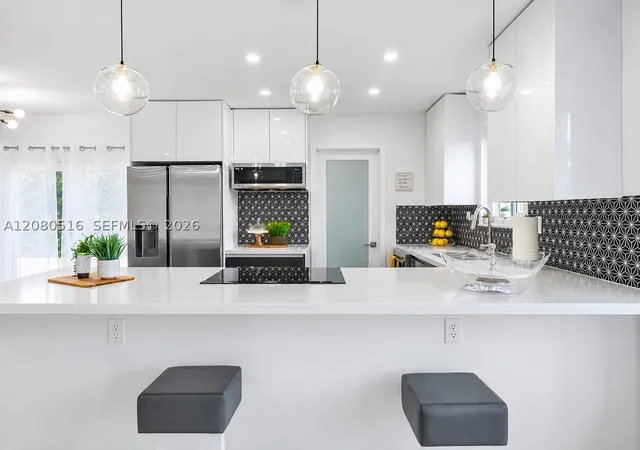 9900 SW 87th Street