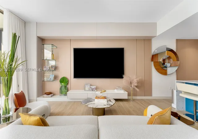 Photo 3 of Condo for sale at 2678 Tigertail Ave #302, Miami, FL 33133 | MLS# A12074189 | Listing updated on 2026-09-10