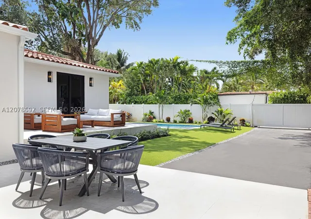 Photo 3 of Single family home for sale at 558 NE 94th Street, Miami Shores, FL 33138 | MLS# A12078692 | Listing updated on 2026-09-17