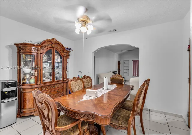 Photo 4 of House for sale at 4727 NE 1st Court, Miami, FL 33137 | MLS# A12078158 | Listing updated on 2026-09-01