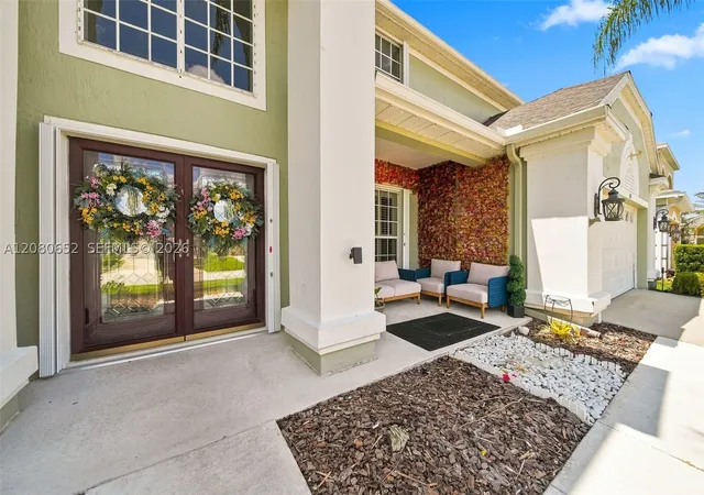 Photo 3 of Single family home for sale at 3141 Hanging Moss Cir, Kissimmee, FL 34741 | MLS# A12080652 | Listing updated on 2026-09-14