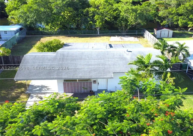 Photo 4 of Sale Pending at 11935 SW 37th Street, Miami, FL 33175 | MLS# A12068698 | Listing updated on 2026-10-06