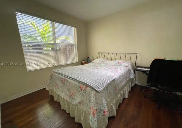Listing Photo 5 - Condo for sale in building located at 436 NE 77th St Rd, Miami, FL 33138 - Unit #6
