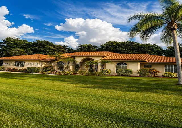 Photo 1 of Sale Pending at 1100 Nw 114th Avenue, Plantation, FL 33323 | MLS# A12080930 | Listing updated on 2026-09-01