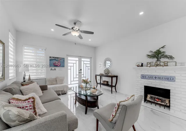 Photo 4 of Single family home for sale at 15740 SW 141st Street, Miami, FL 33196 | MLS# A12080963 | Listing updated on 2026-09-01