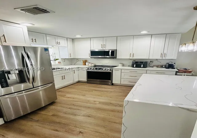 Photo 3 of Single family home for sale at 7342 Nw 38th Place, Coral Springs, FL 33065 | MLS# A12080499 | Listing updated on 2026-08-31